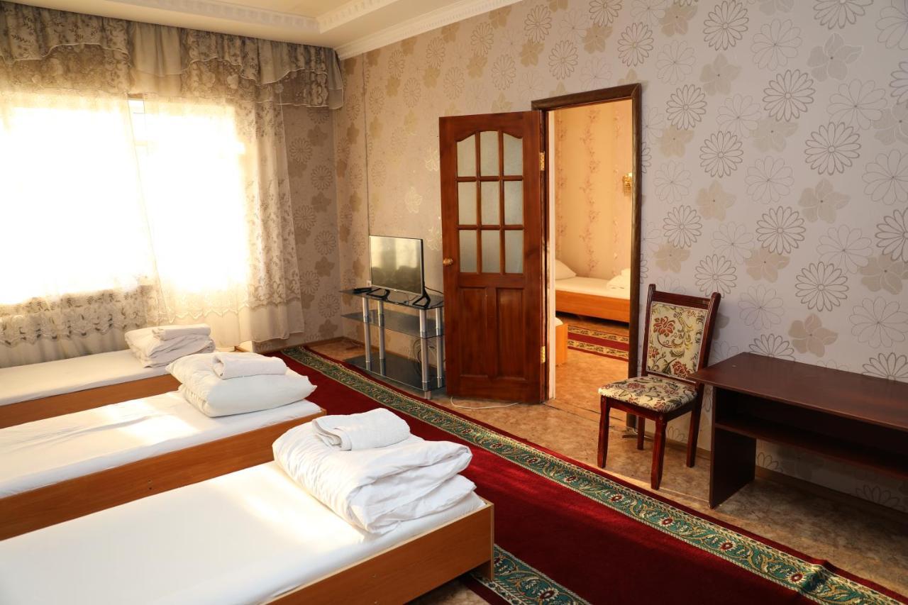 Hotel Alkuat Astana Buitenkant foto